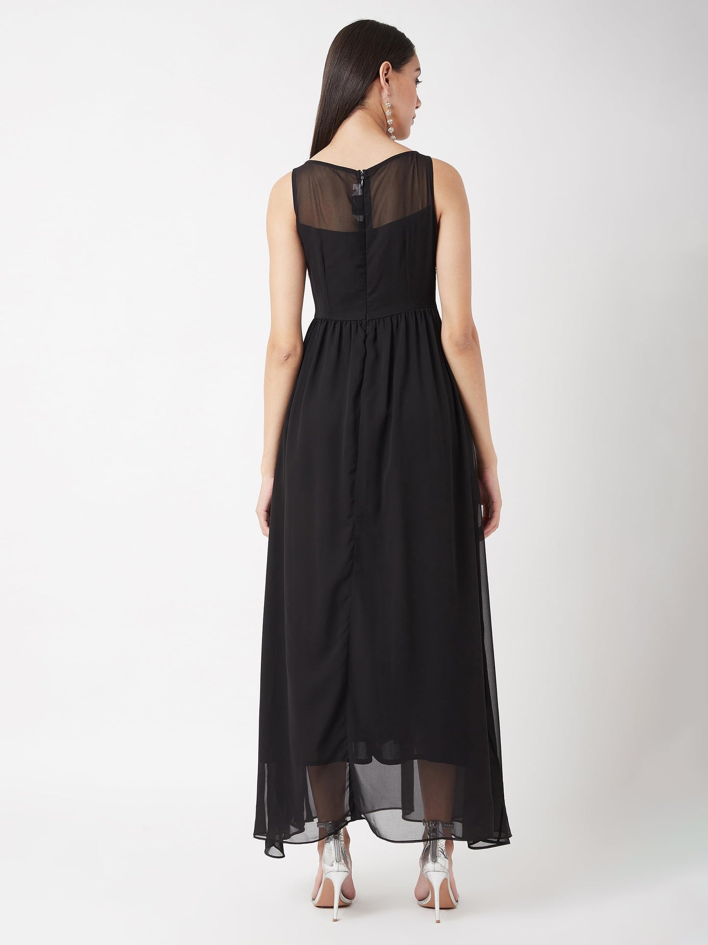 Outform Women's Dusty Pink Boat Neck Sleeveless Embellished Gathered Regular Dress